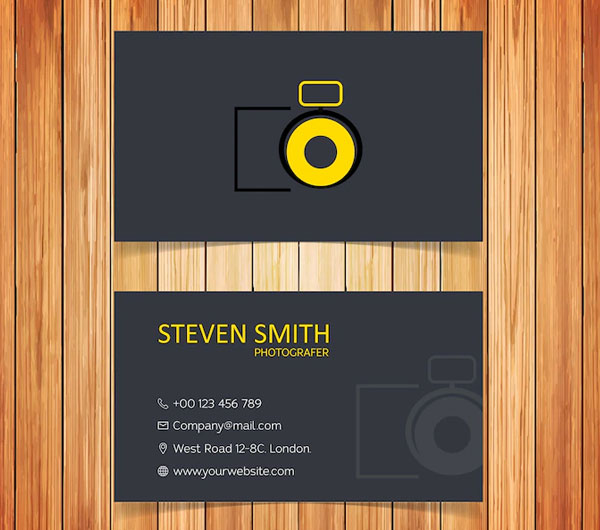 Free Minimal Photographer Business Card